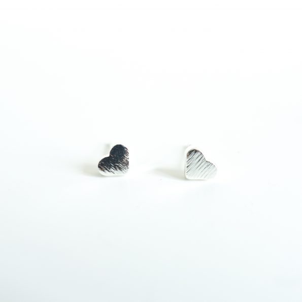 heartd earstuds gold plated silver nickel free