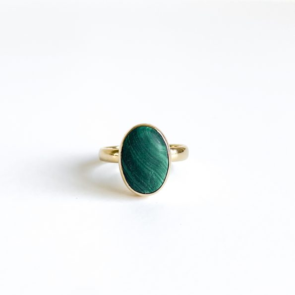 malachite oval